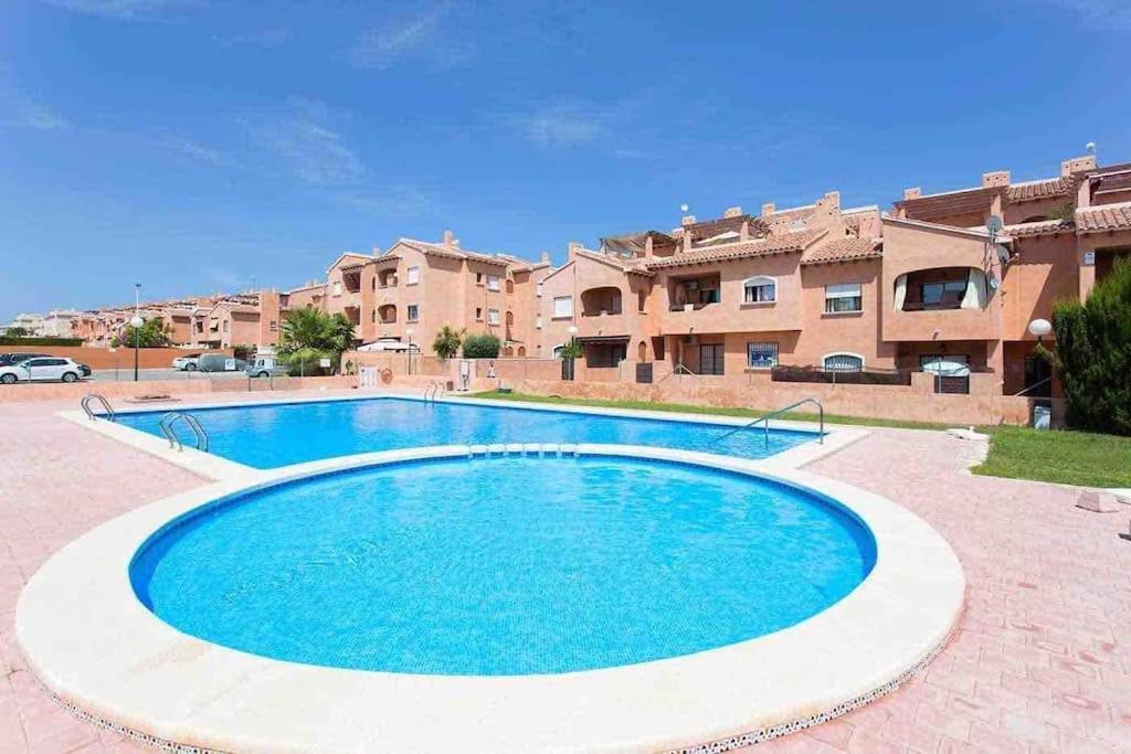 2Bdr Apartment Torrevieja Exterior foto